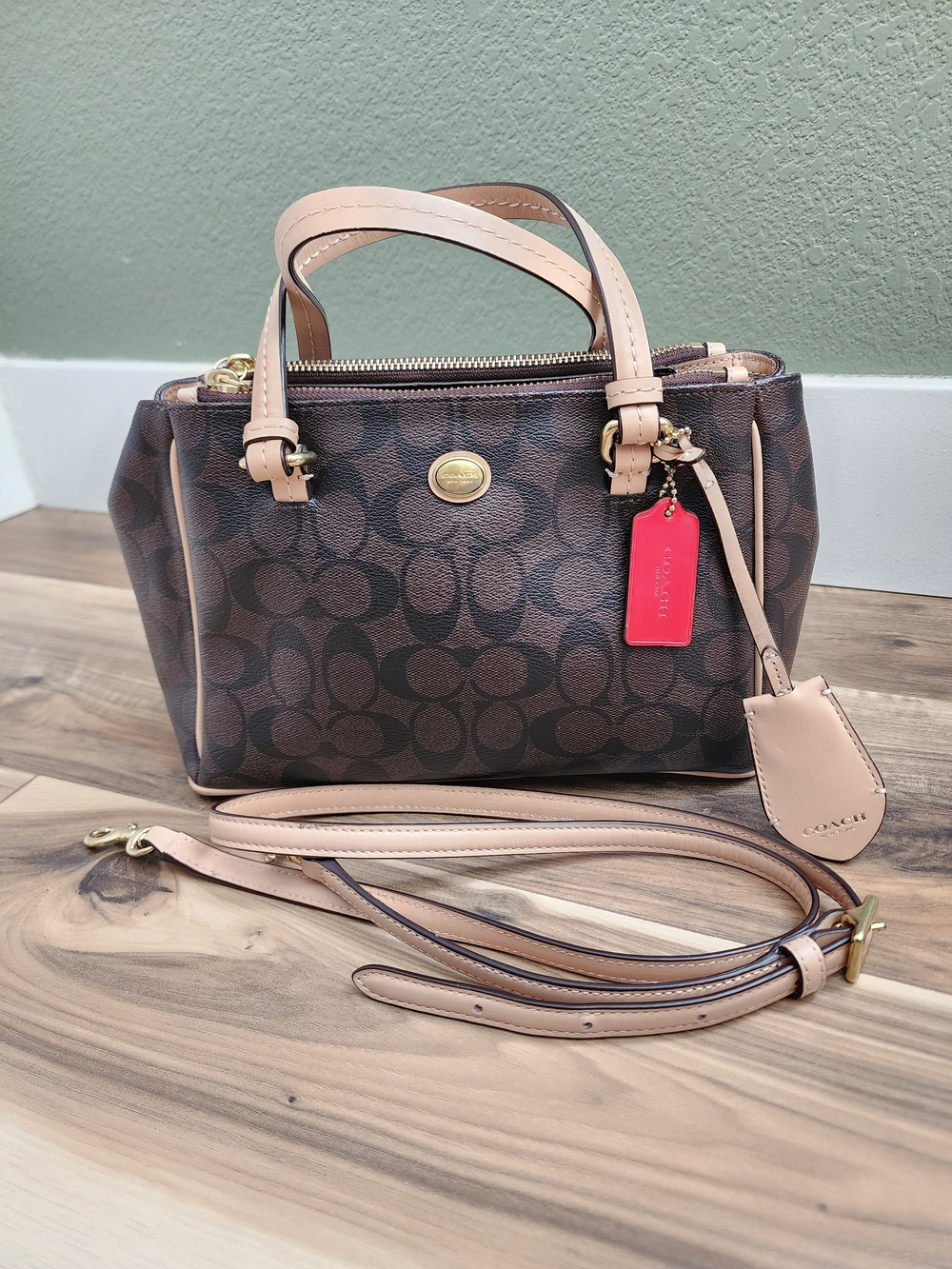 Coach Signature Small Satchel in Brown